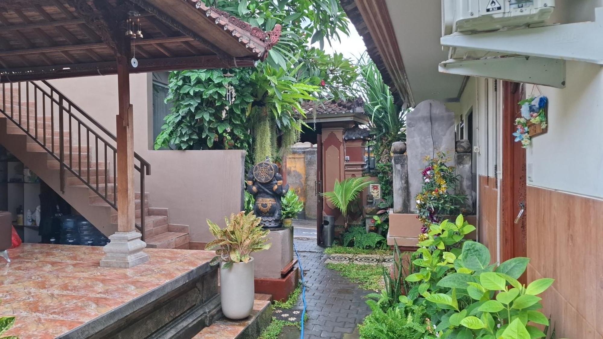 Ascarya Guest House Sanur  Exterior photo